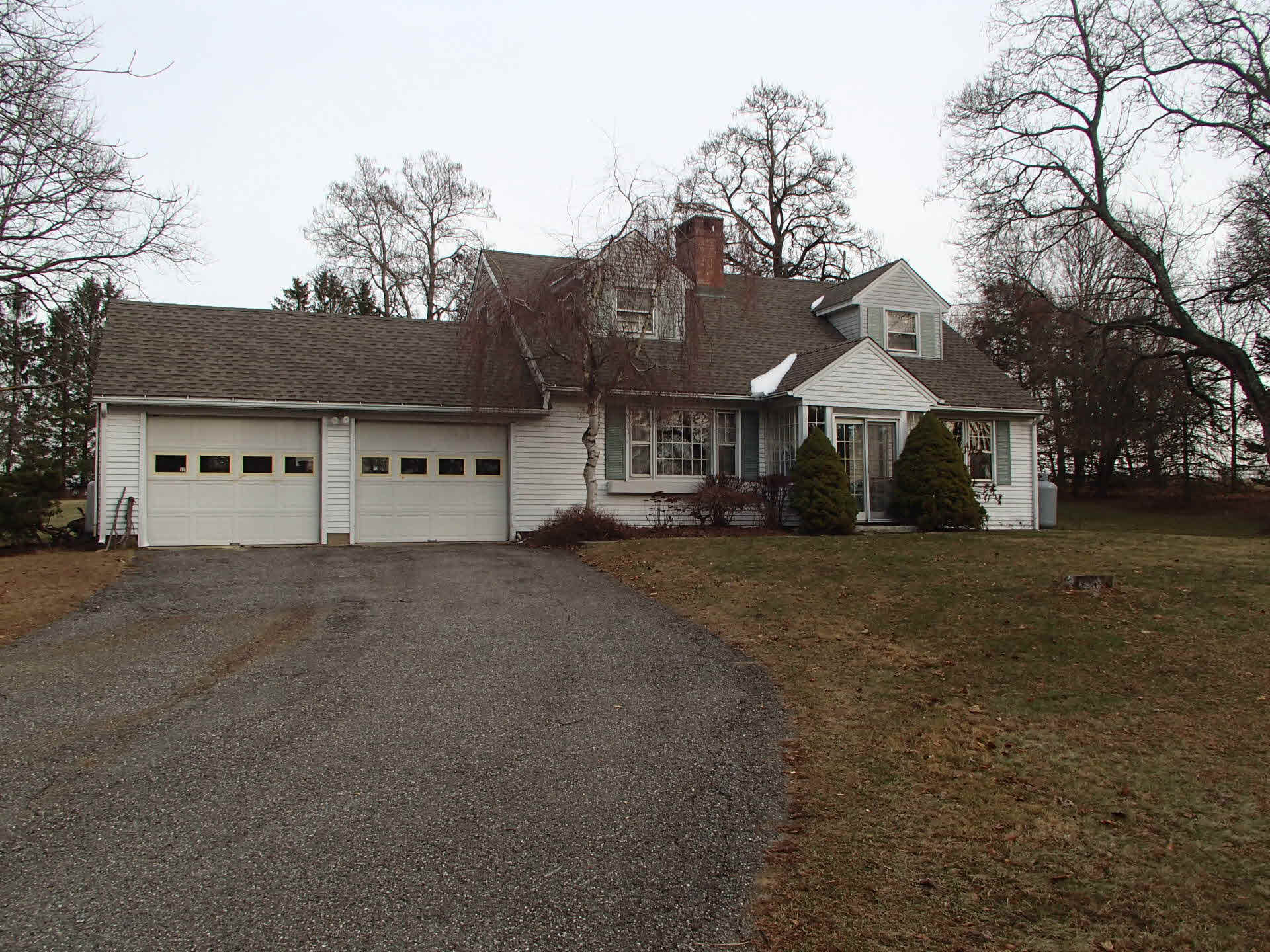 Building photograph for 111 SECOND HILL RD